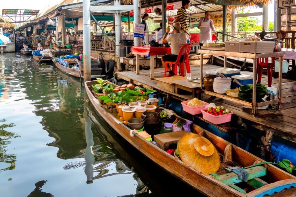 Marché flottant de Khlong Lad Mayom